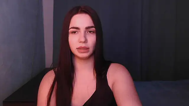 HannahMeid online show from 10, 2, 2025