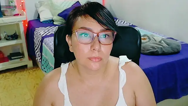 hottplay online show from 5, 3, 2026