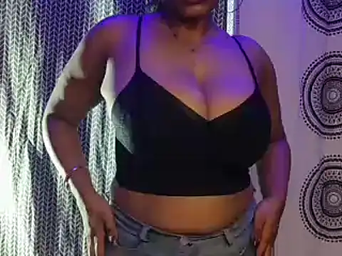 Snapshot of Your_Devika chatting on 21, 2, 2026 Your Devika online show from 21, 2, 2026