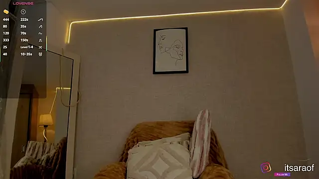 Snapshot of sara_cruz011 chatting on 31, 10, 2025 sara cruz011 online show from 31, 10, 2025