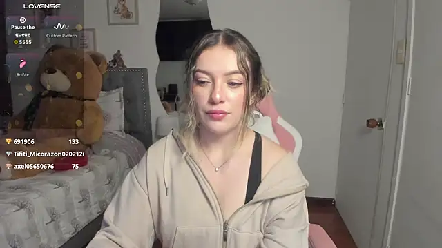 Snapshot of samysweet_8 chatting on 3, 4, 2026 samysweet 8 online show from 3, 4, 2026