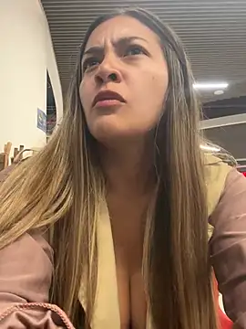 alana 69 online show from 21, 1, 2025