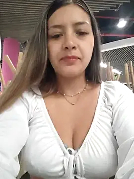 alana 69 online show from 14, 2, 2025