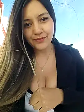 alana 69 online show from 25, 9, 2025