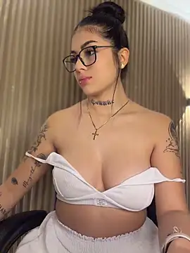 Sarasanders 4 online show from 9, 4, 2026