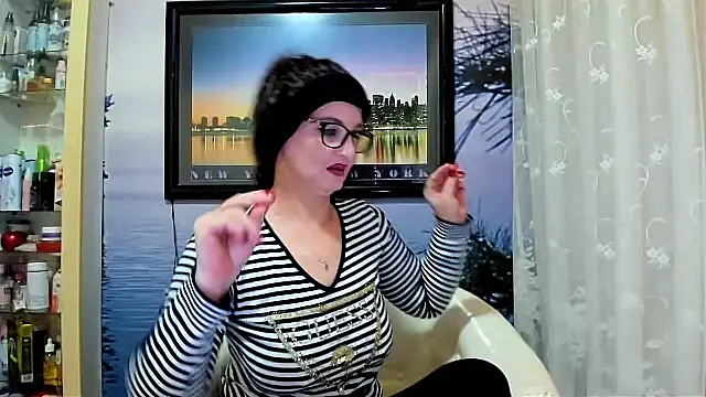 Mature4you44 online show from 15, 2, 2025