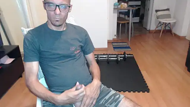 guachin hunk online show from 16, 10, 2025