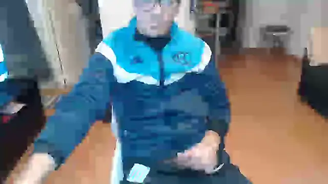 Snapshot of guachin_hunk chatting on 23, 6, 2026 guachin hunk online show from 23, 6, 2026