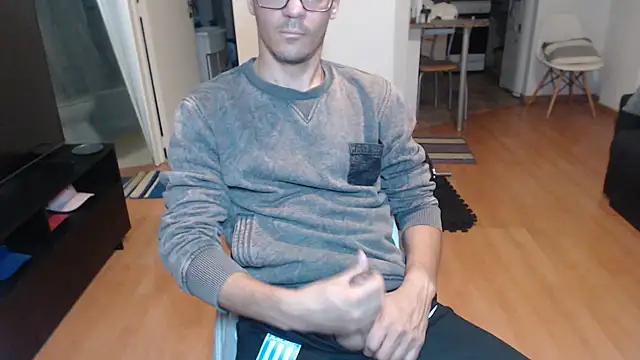 Snapshot of guachin_hunk chatting on 29, 6, 2026 guachin hunk online show from 29, 6, 2026