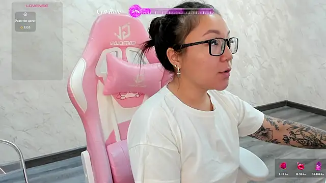 Snapshot of gentle_muse chatting on 15, 7, 2026 gentle muse online show from 15, 7, 2026