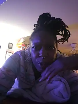 Snapshot of honeydew420_ chatting on 3, 8, 2026 honeydew420 online show from 3, 8, 2026