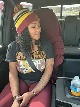 HaloRodeoLover2 online show from 19, 3, 2026