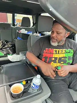 HaloRodeoLover2 online show from 18, 4, 2026