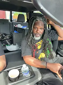 HaloRodeoLover2 online show from 18, 4, 2026