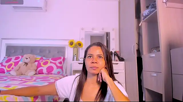 sharonDulce online show from 1, 5, 2026