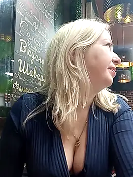 Snapshot of Arina_smiles chatting on 19, 1, 2025 Arina smiles online show from 19, 1, 2025
