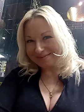 Snapshot of Arina_smiles chatting on 31, 1, 2025 Arina smiles online show from 31, 1, 2025