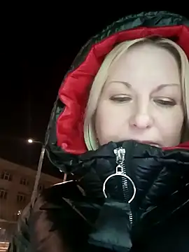 Snapshot of Arina_smiles chatting on 16, 2, 2025 Arina smiles online show from 16, 2, 2025
