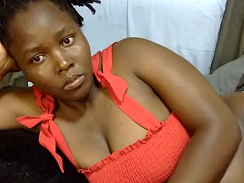 Snapshot of Sweet_ebony20 chatting on 30, 4, 2026 Sweet ebony20 online show from 30, 4, 2026