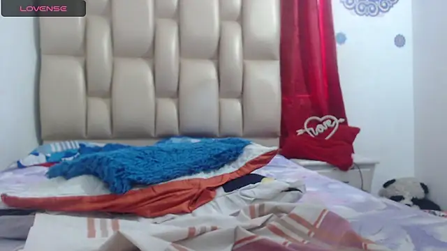 Snapshot of AmmyCollins chatting on 20, 6, 2026 AmmyCollins online show from 20, 6, 2026