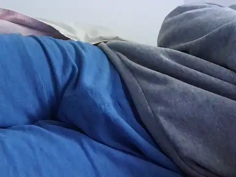 ScalicHat69 online show from 26, 11, 2025