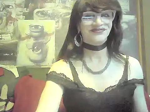 Snapshot of TheBlackWtch chatting on 19, 5, 2026 TheBlackWtch online show from 19, 5, 2026