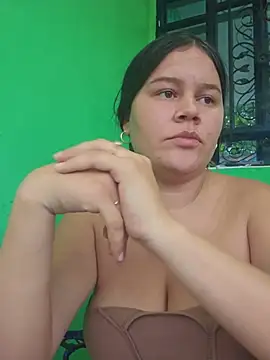 Snapshot of sweet_lucia chatting on 16, 7, 2026 sweet lucia online show from 16, 7, 2026