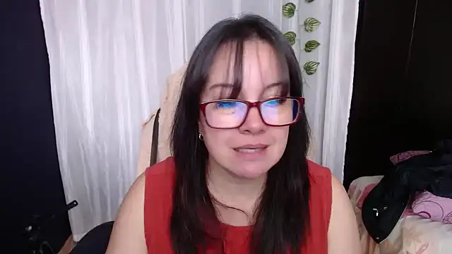 Snapshot of Sonialorens_ chatting on 8, 1, 2025 Sonialorens  online show from 8, 1, 2025