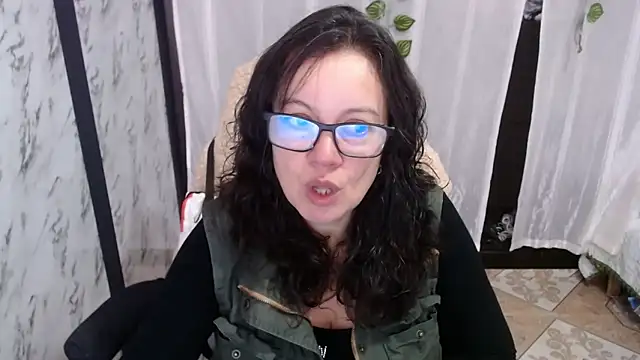 Snapshot of Sonialorens_ chatting on 5, 3, 2025 Sonialorens  online show from 5, 3, 2025