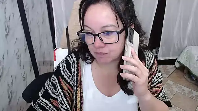 Snapshot of Sonialorens_ chatting on 8, 3, 2025 Sonialorens  online show from 8, 3, 2025