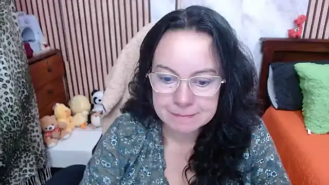 Snapshot of Sonialorens_ chatting on 9, 10, 2025 Sonialorens  online show from 9, 10, 2025