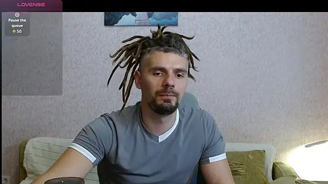 Snapshot of Aestheticguy101 chatting on 28, 7, 2026 Aestheticguy101 online show from 28, 7, 2026