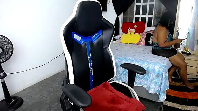 marysol83 online show from 8, 3, 2025