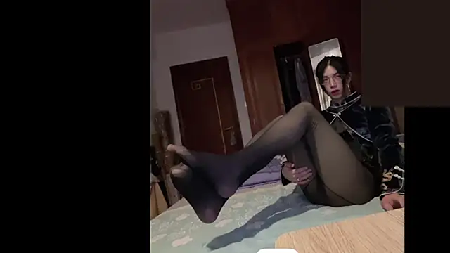 CrytinaSissyCrossdress online show from 21, 3, 2025