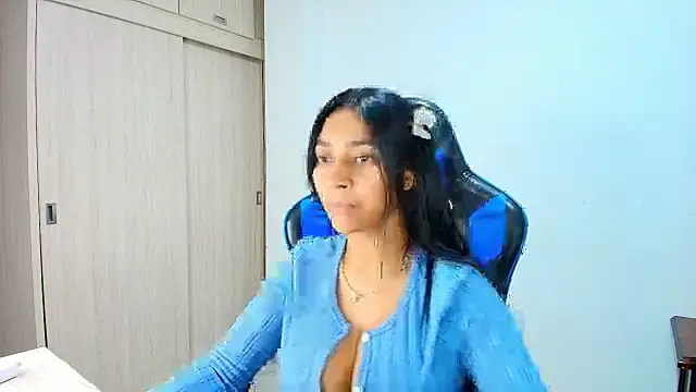 sophiax-x online show from 21, 10, 2025