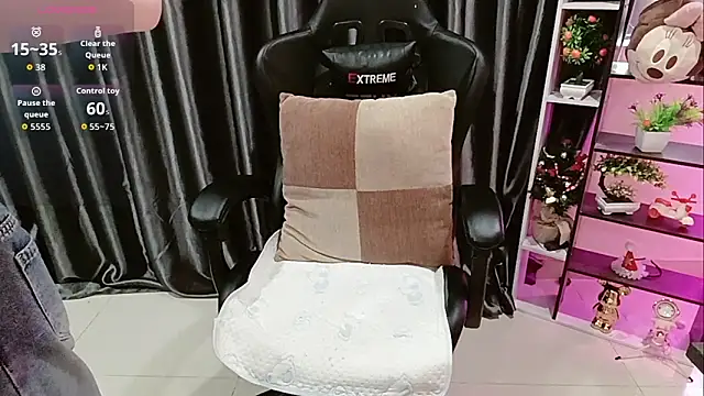 Yuki-yio online show from 8, 1, 2026