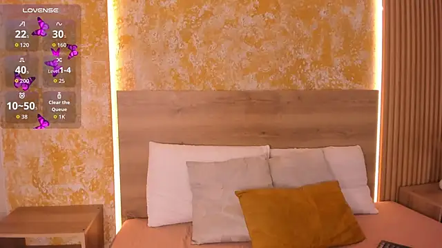 Alana 2916  online show from 13, 1, 2026