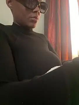 HoneyDripHer online show from 6, 10, 2025