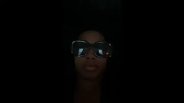 HoneyDripHer online show from 20, 11, 2025