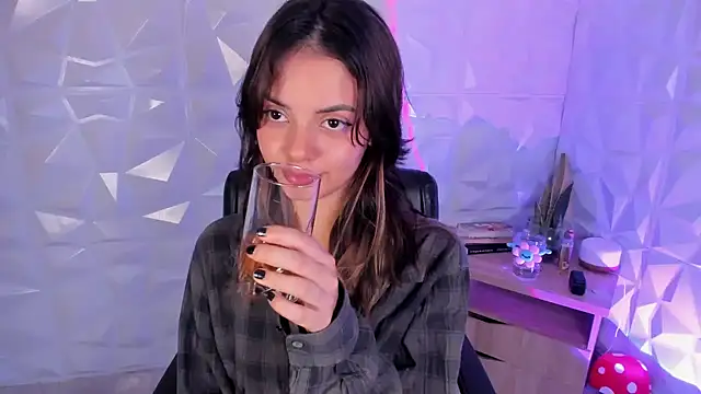 Snapshot of Abby_Saenz01 chatting on 4, 7, 2026 Abby Saenz01 online show from 4, 7, 2026