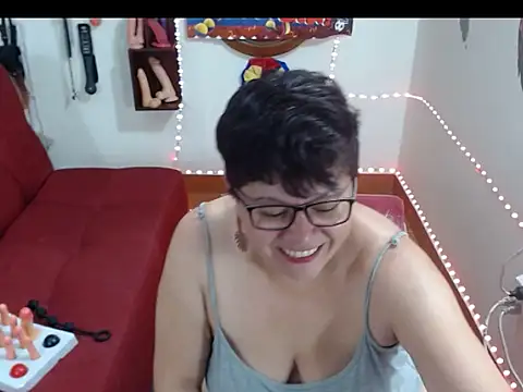Snapshot of angelitolove727 chatting on 23, 6, 2026 angelitolove727 online show from 23, 6, 2026