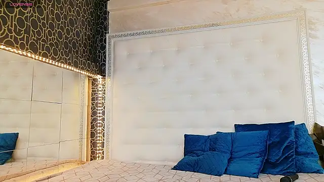 Snapshot of karissia chatting on 29, 3, 2026 karissia online show from 29, 3, 2026