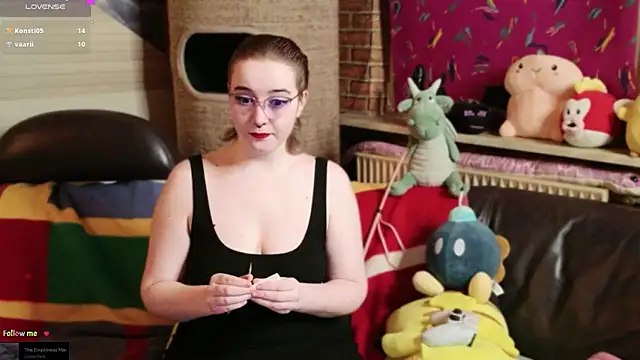 Snapshot of GamerGirl_Eve chatting on 14, 2, 2026 GamerGirl Eve online show from 14, 2, 2026