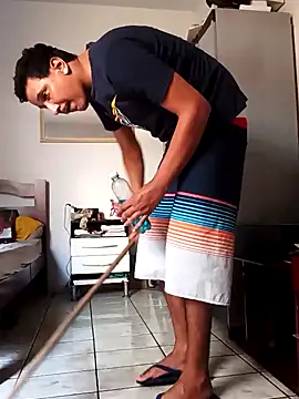 Faelpauzudo13 online show from 5, 3, 2026