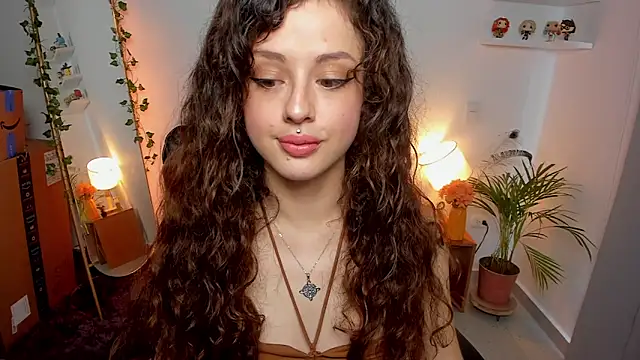 Cassandra Caiin online show from 5, 6, 2026