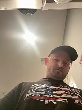 smokeymt420 online show from 6, 4, 2026