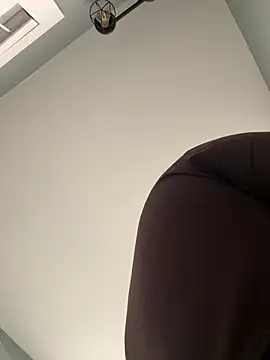 smokeymt420 online show from 15, 4, 2026