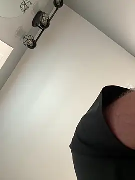 smokeymt420 online show from 16, 4, 2026