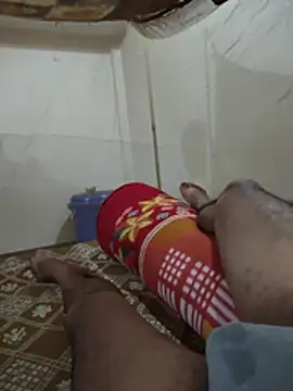 Snapshot of Kubera_The_Maharaj chatting on 7, 7, 2026 Kubera The Maharaj online show from 7, 7, 2026