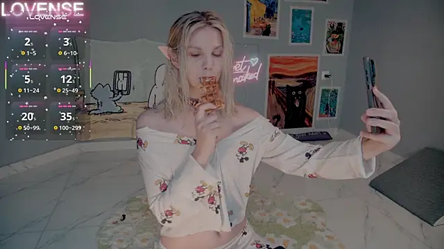 Careful i bite online show from 24, 9, 2025